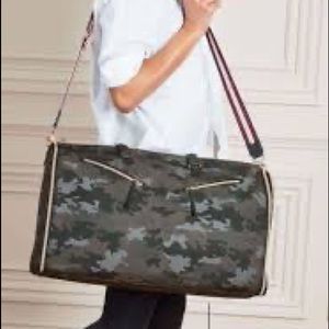 Stella & Dot The Lady Boss Travel Bag